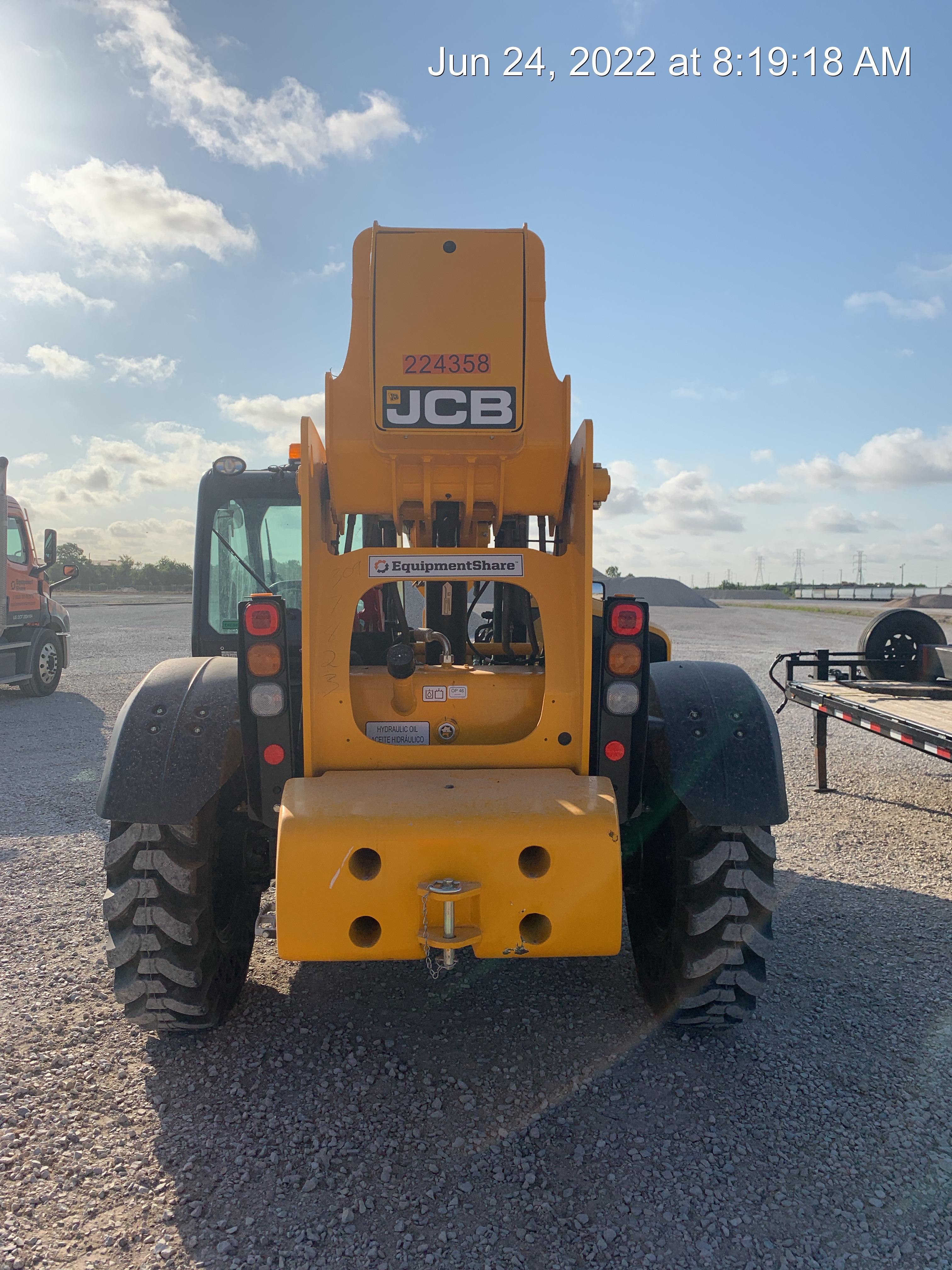 2022 JCB 514-56