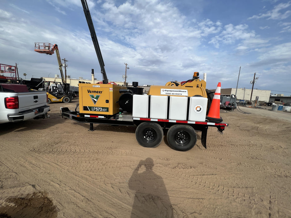 2022 VAC-TRON LP573XDT