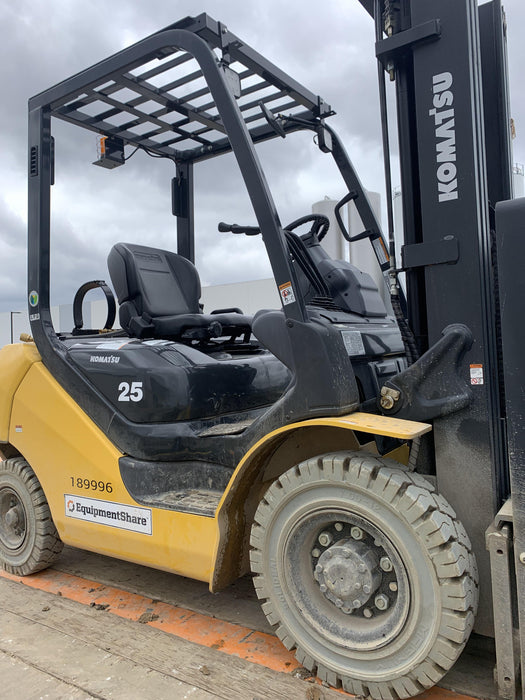 2021 KOMATSU FG25T-16