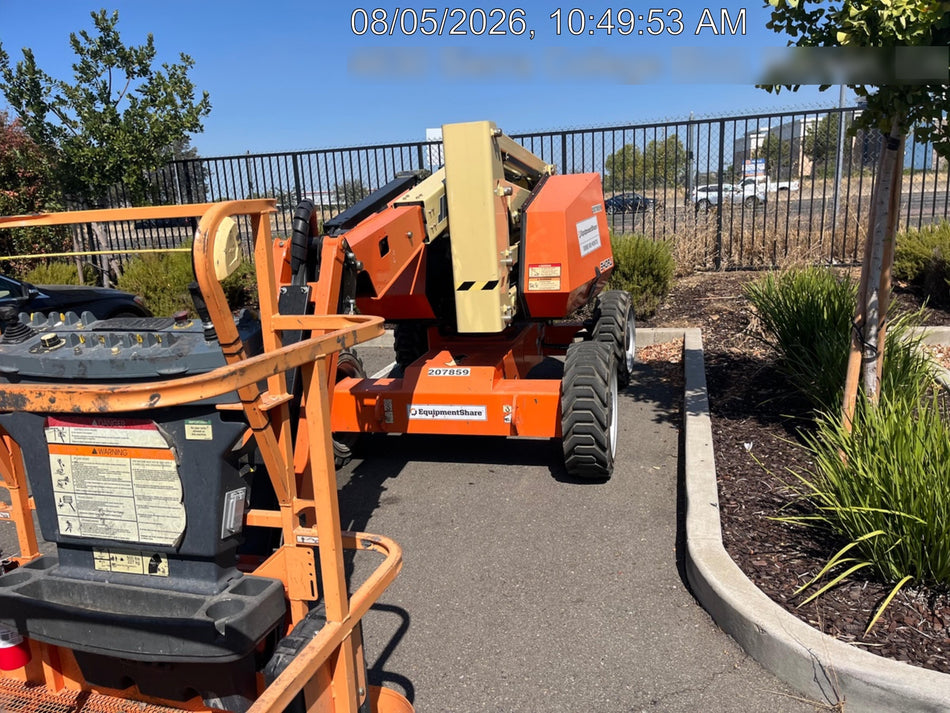 2022 JLG 340AJ