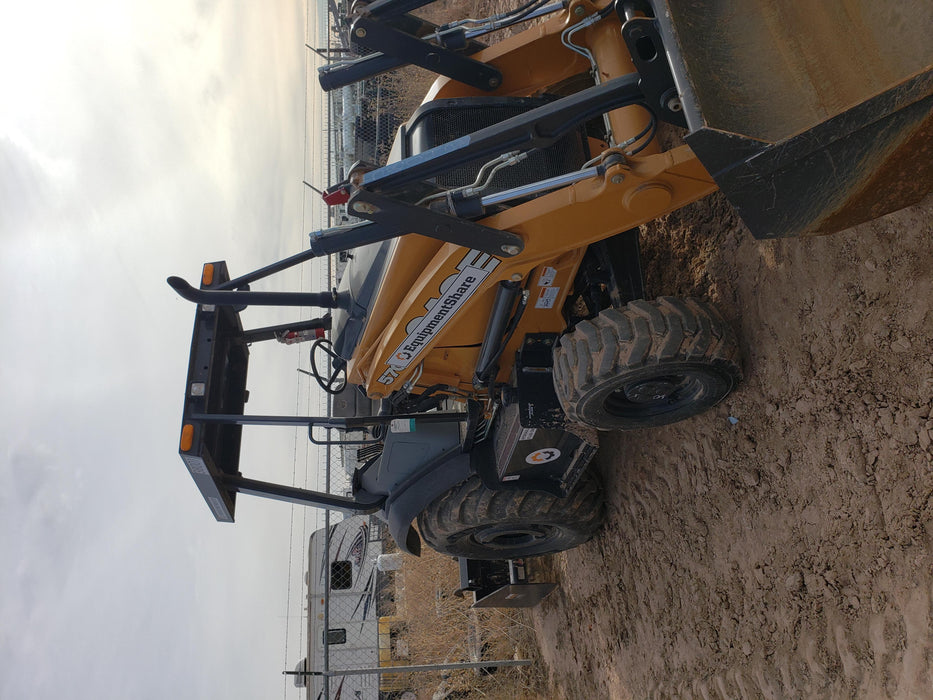 2019 CASE 570N EP