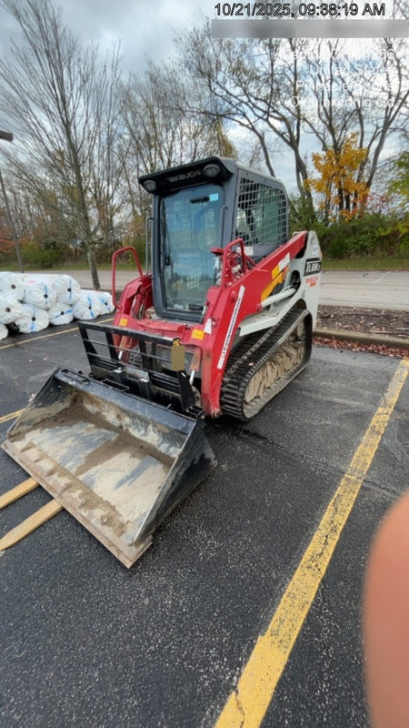 2022 TAKEUCHI TL8R2-CR