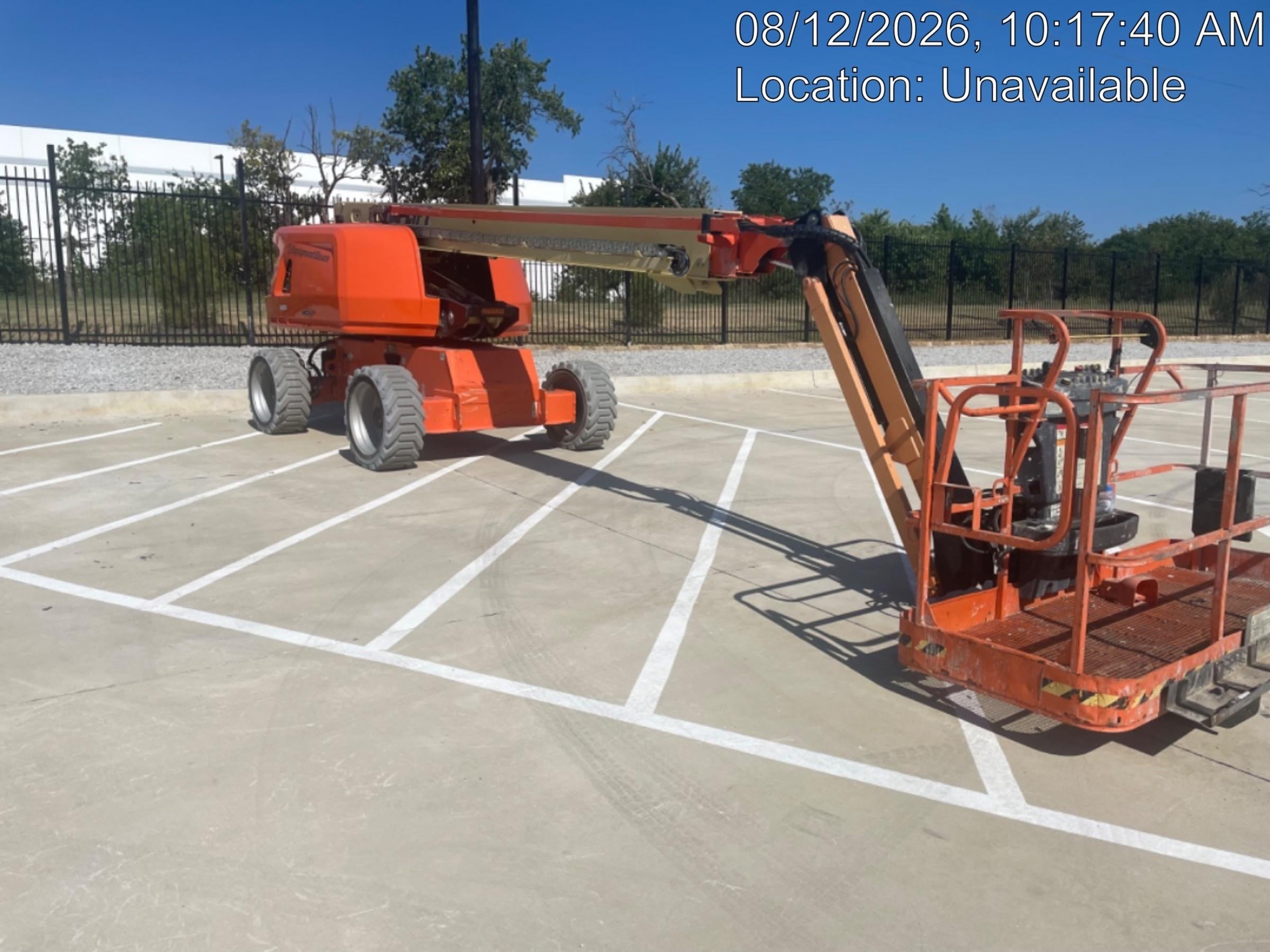 2022 JLG 660SJ