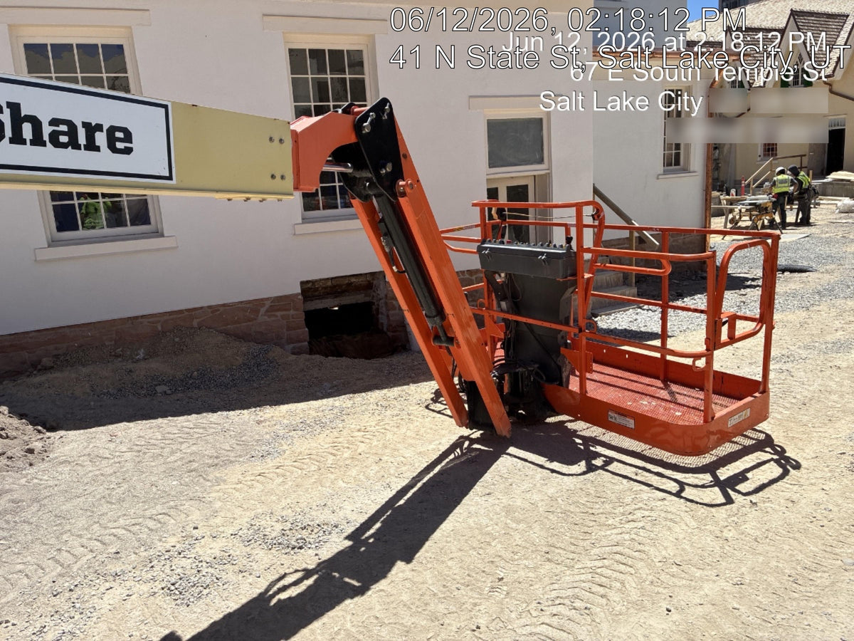 2019 JLG 460SJ