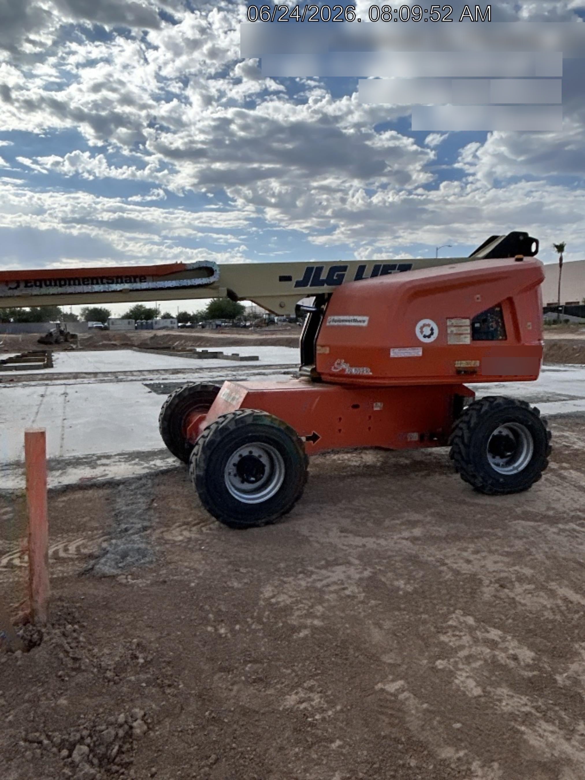 2022 JLG 460SJ