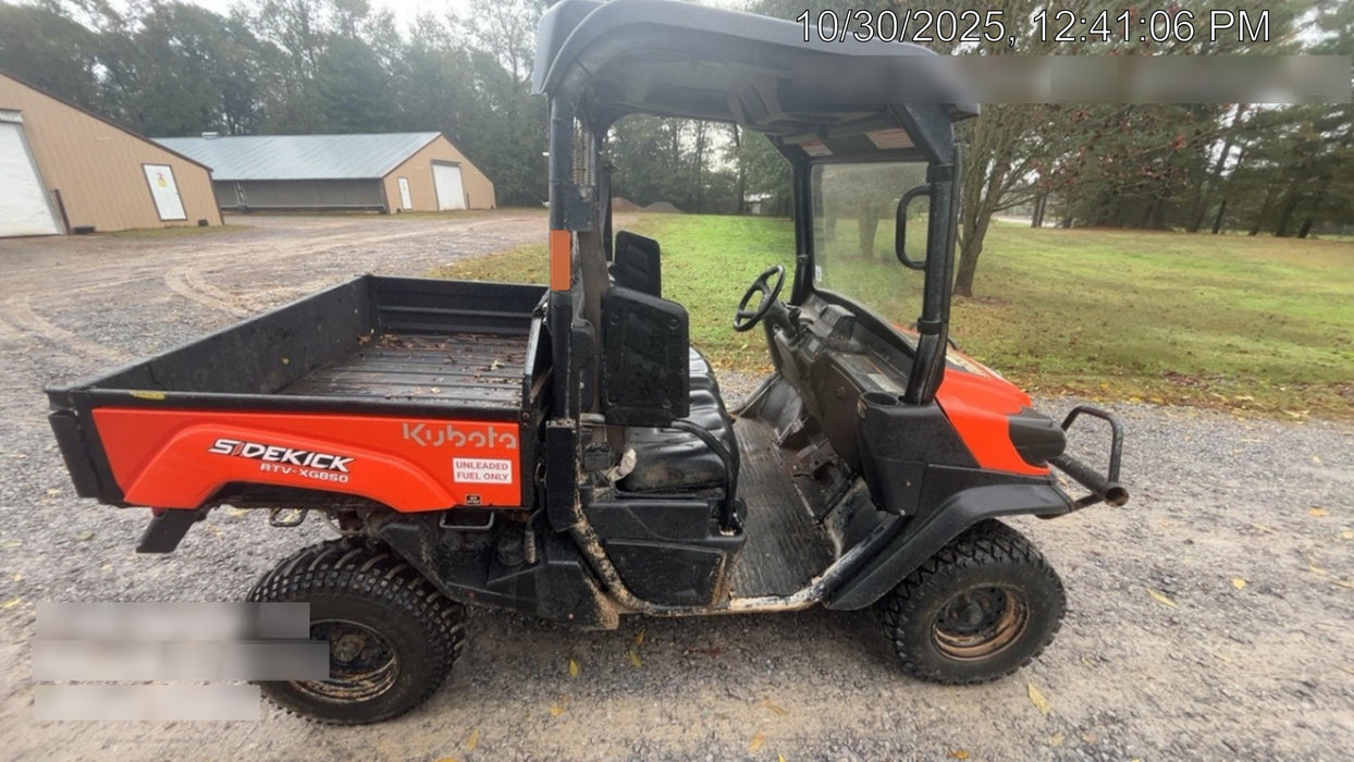 2020 Kubota RTV-XG850WL-H 4wd Utility Cart, 4 Seat,Gas, LED Strobe, Windshield Tempered Glass, Plastic Canopy, Wire Harness Kit, Backup Alarm