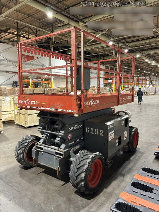 2017 SKYJACK SJ6832 RT