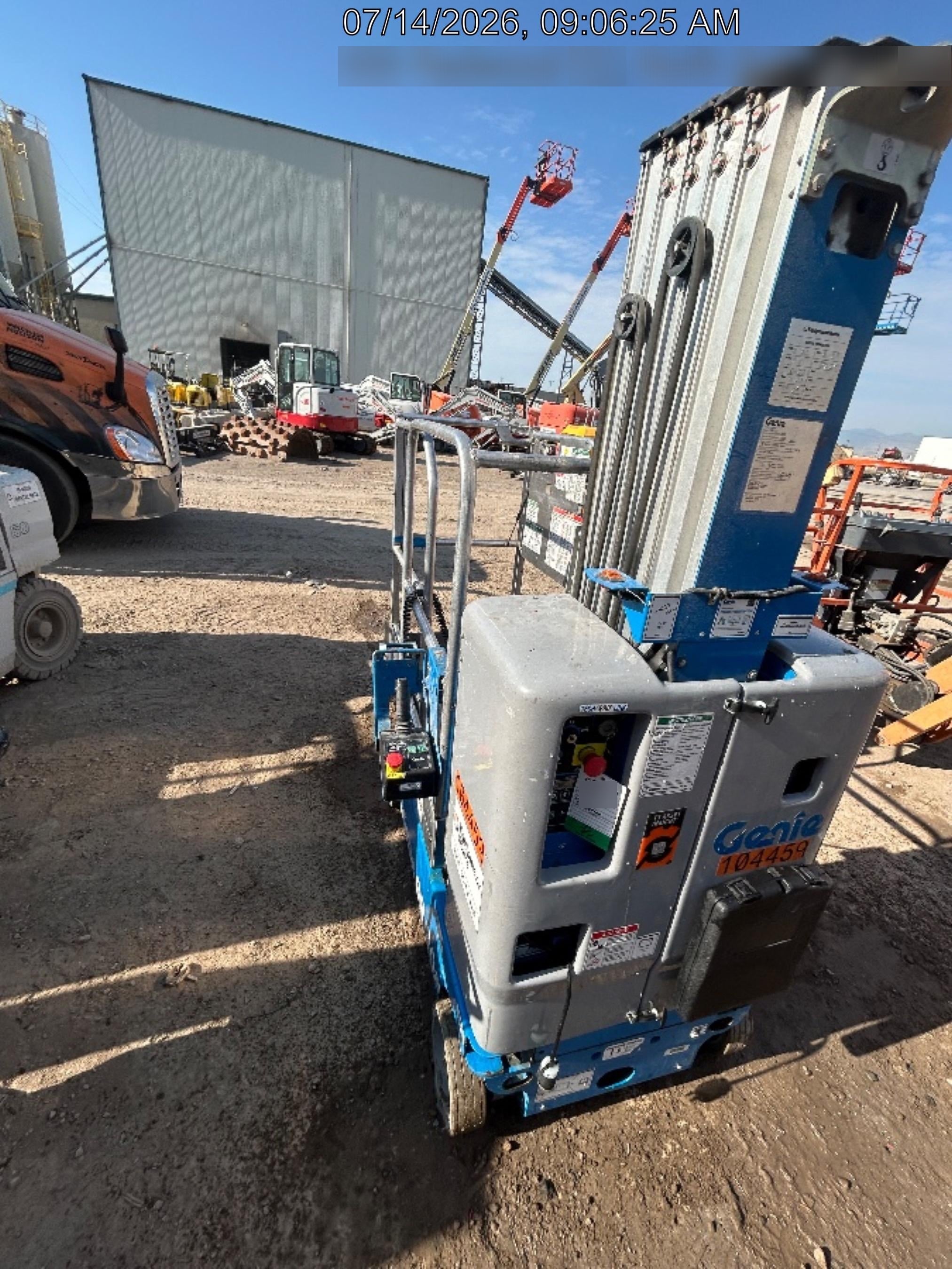 2020 GENIE GR-20