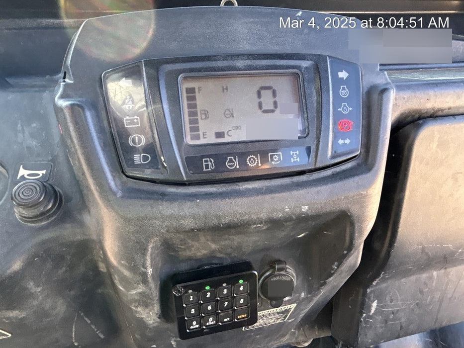 2019 Kubota RTV-X1140W-H 4wd Utility Cart, LED Strobe, Windshield Tempered Glass, Plastic Canopy, Wire Harness Kit, Backup Alarm