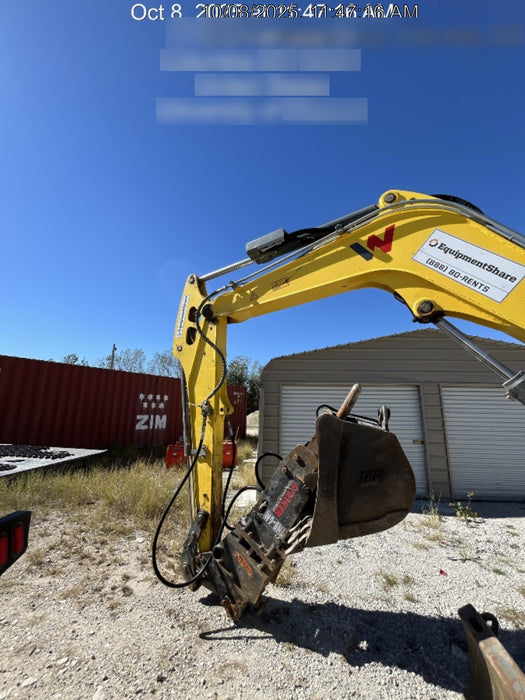 Wacker Neuson ET90 Cab, Long Dipperstick, Track, Bucket