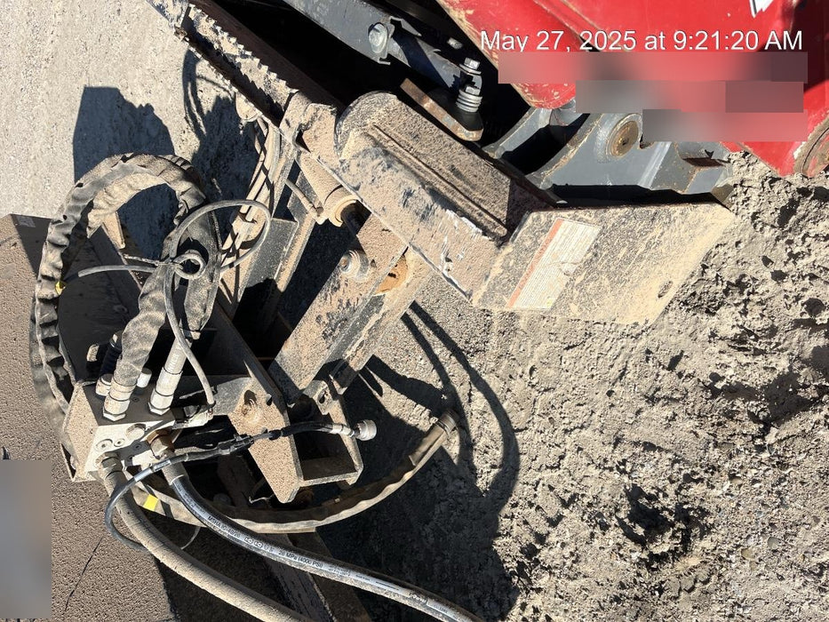 2022 TAKEUCHI 84" Broom - Takeuchi