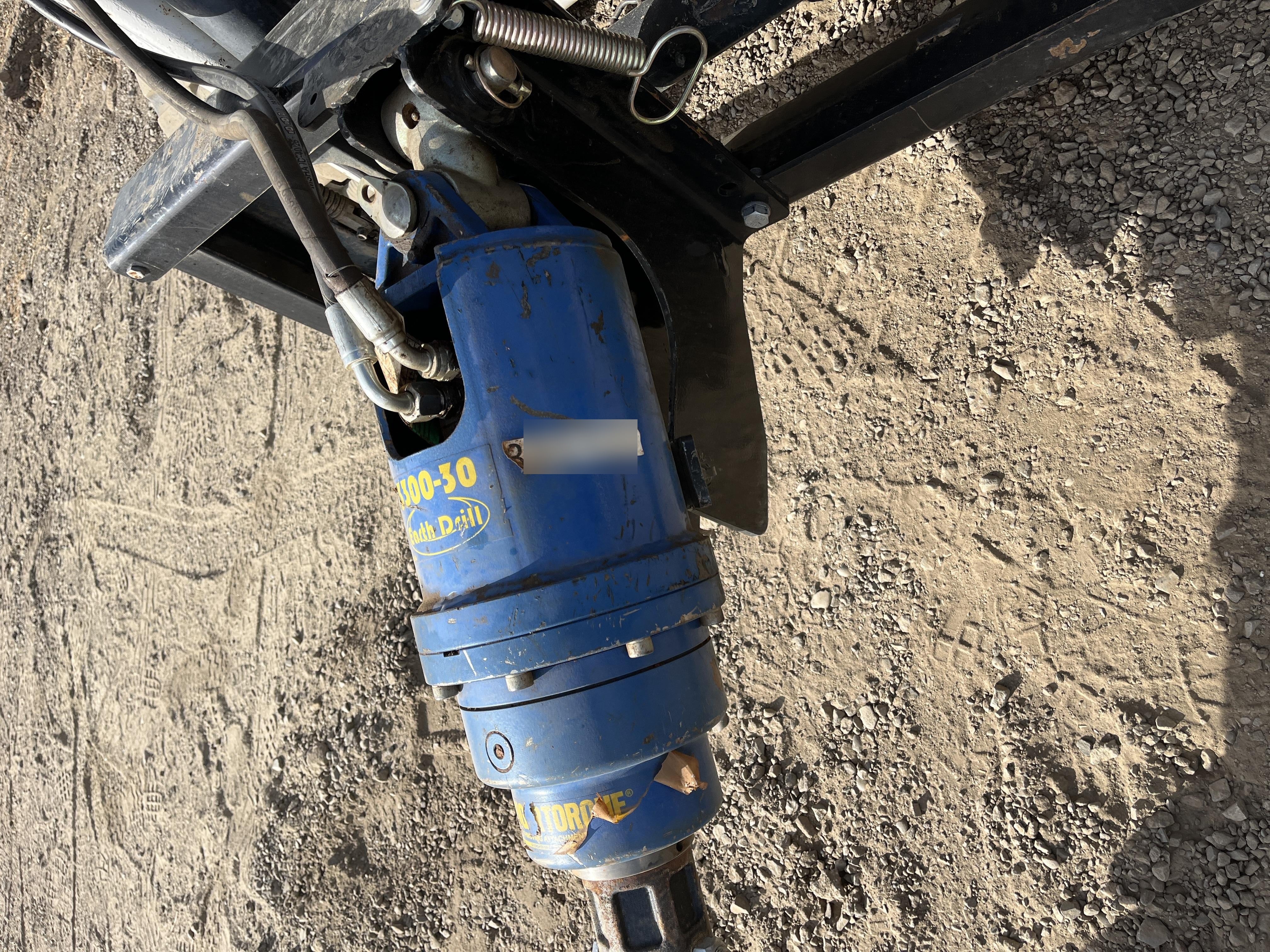 2023 AUGER TORQUE 3300-30