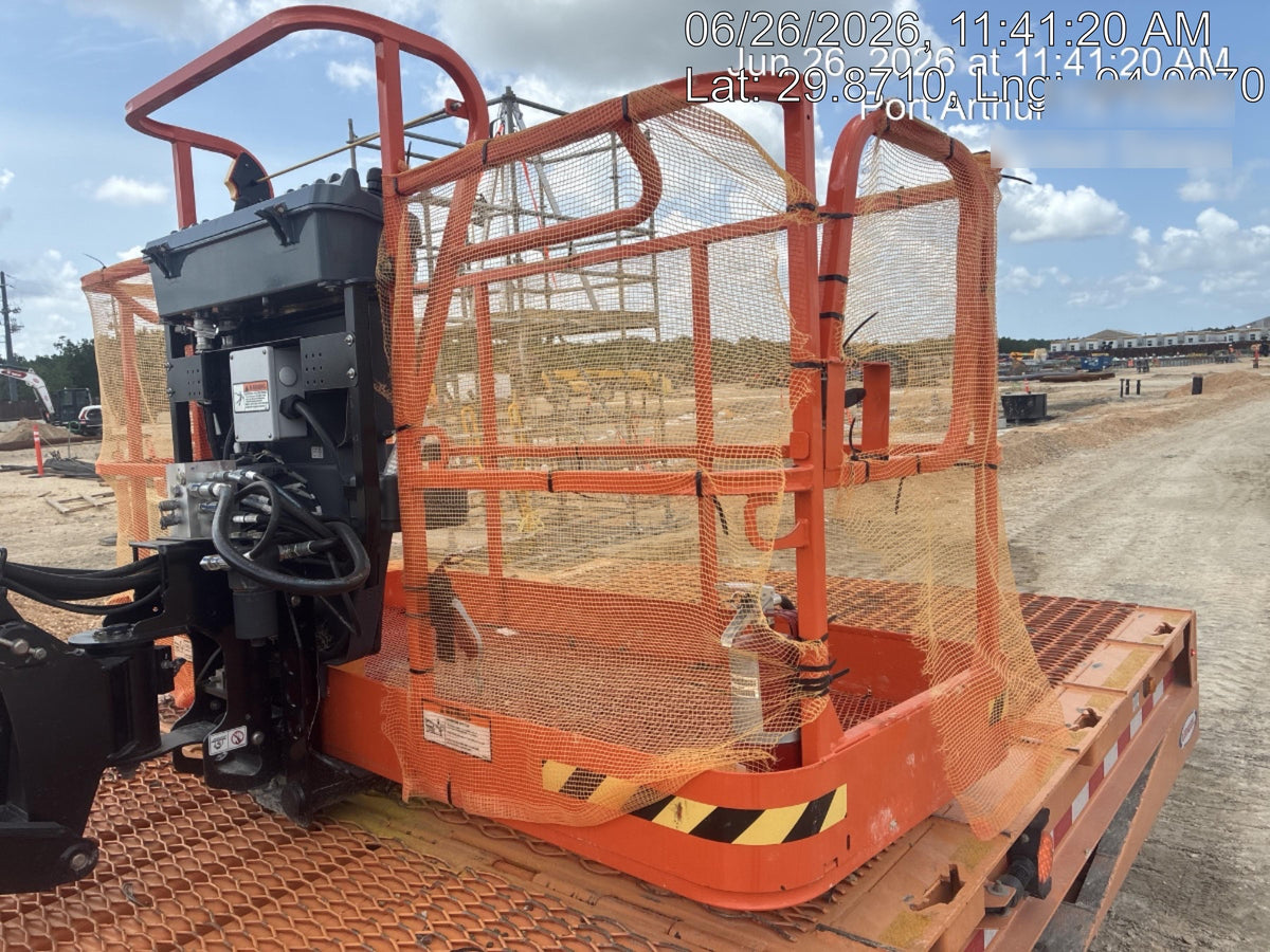2025 JLG 660SJ