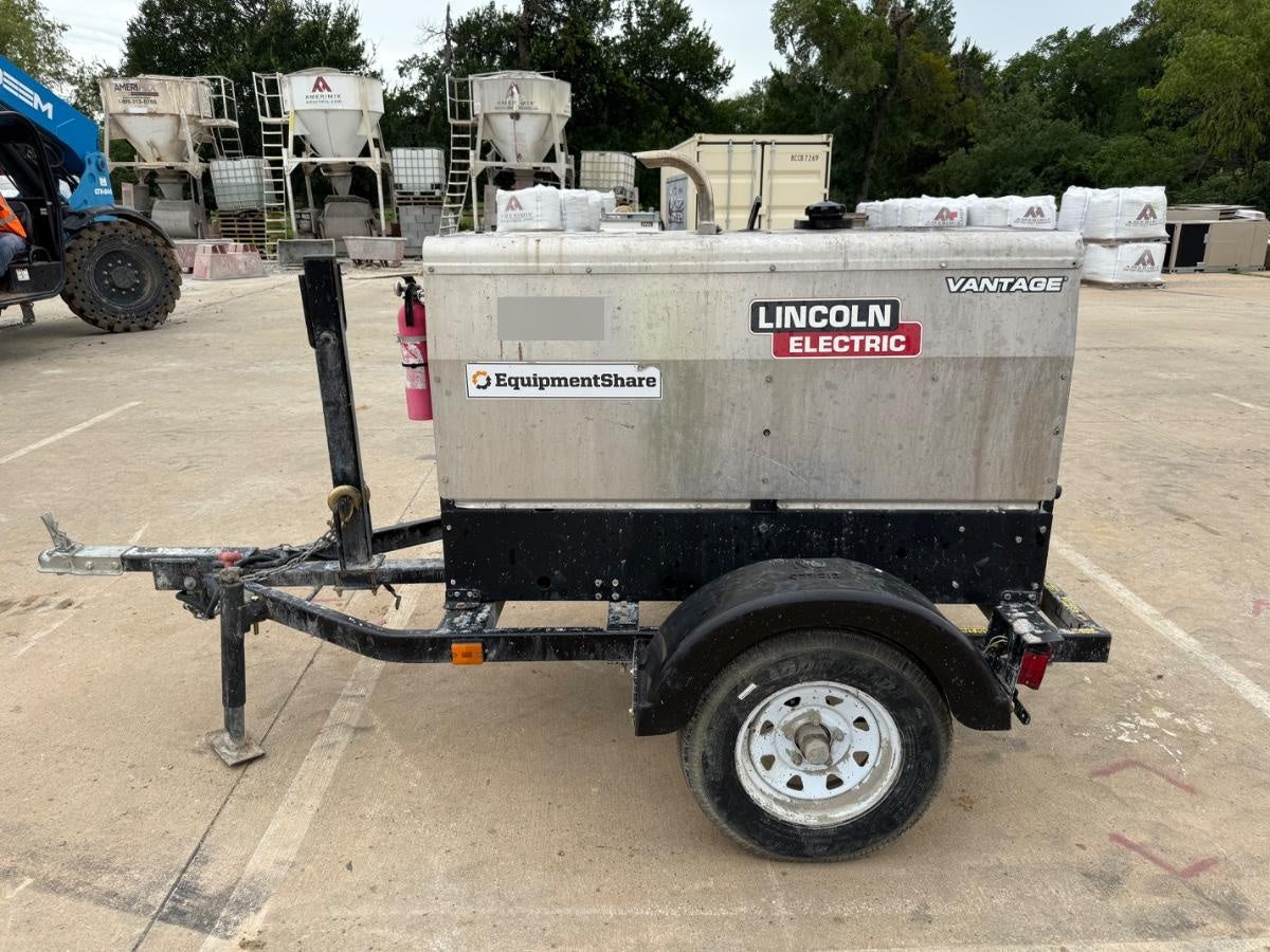 2019 Lincoln Electric Vantage 322 Ready-Pak 3, Two Wheel Trailer, Fender and Light Kit, Cable Rack