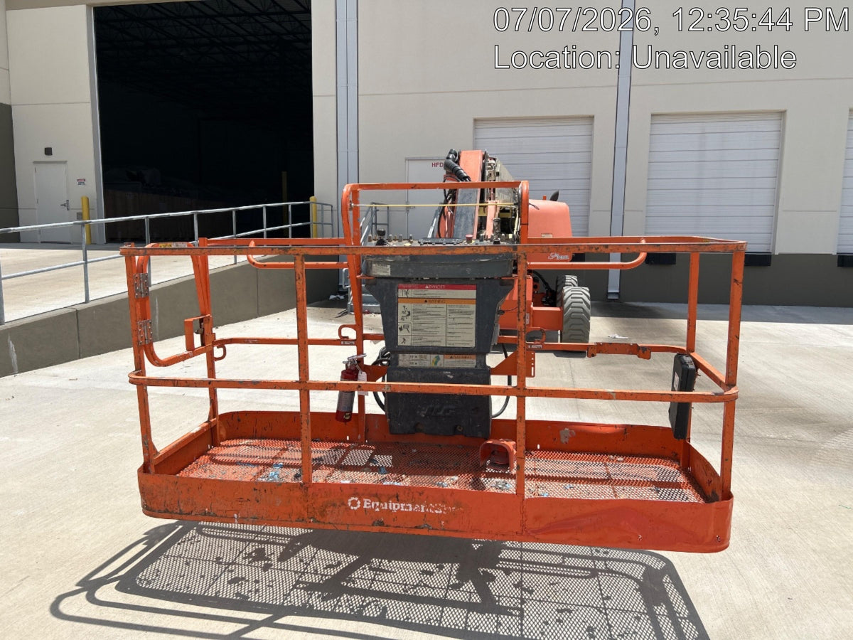 2022 JLG 660SJ