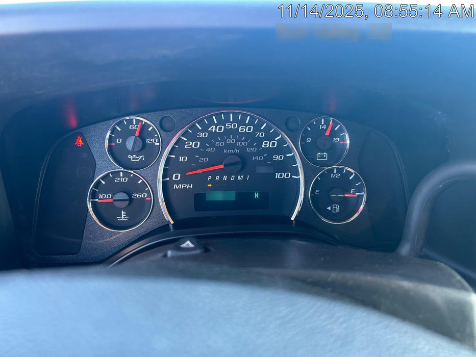 2023 CHEVROLET Express Van - Rental