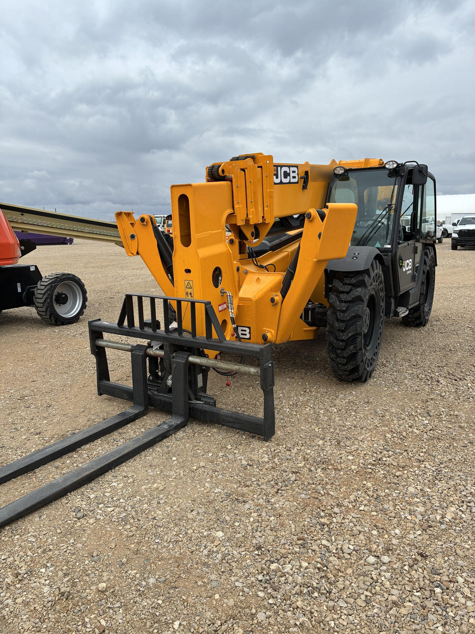2026 JCB 514-56