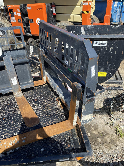 2019 ARROW MATERIAL HANDLING 60" Pallet Forks - Arrow