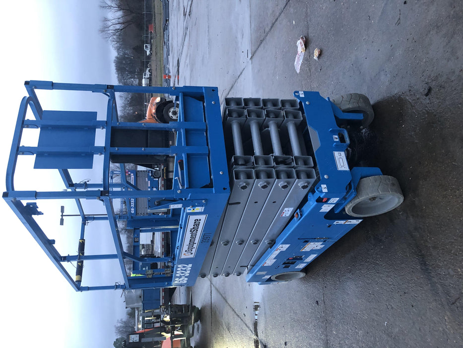 2019 Genie GS-3232 Standard Options