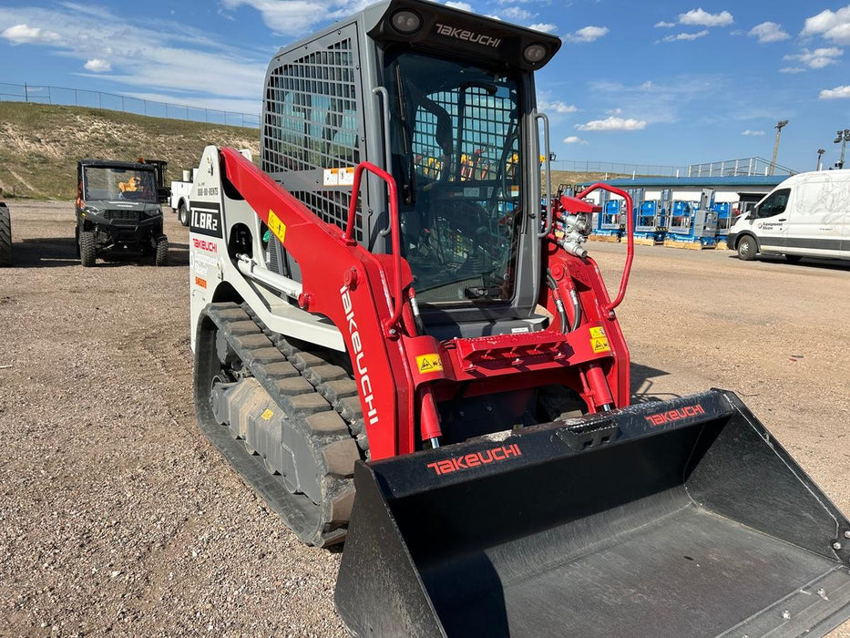 2025 TAKEUCHI 76" Smooth Bucket - Takeuchi