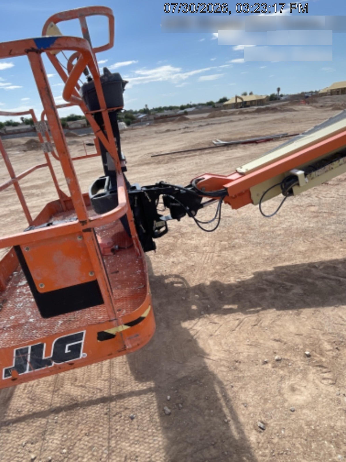 2020 JLG 400S