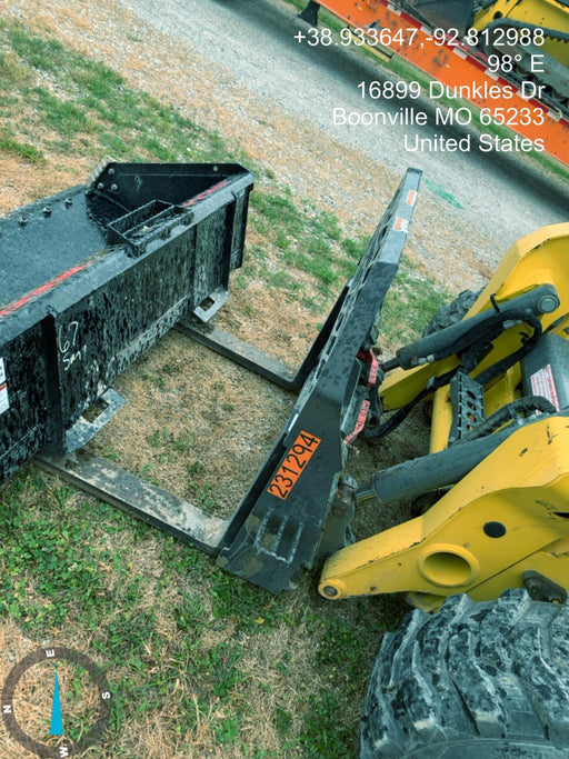 2022 PALADIN 48" Pallet Forks - Paladin