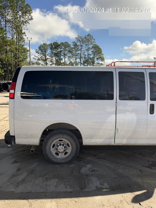 2023 CHEVROLET Express Van - Rental