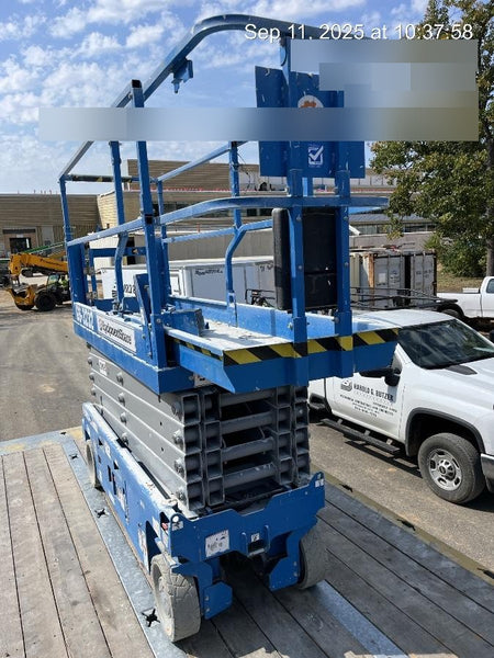 2022 GENIE GS-3232
