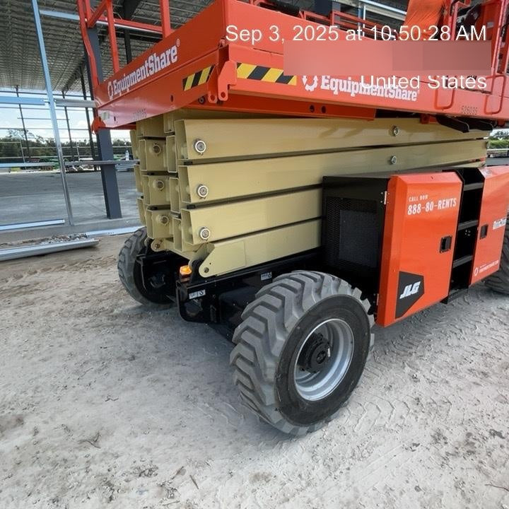 2025 JLG RT4394