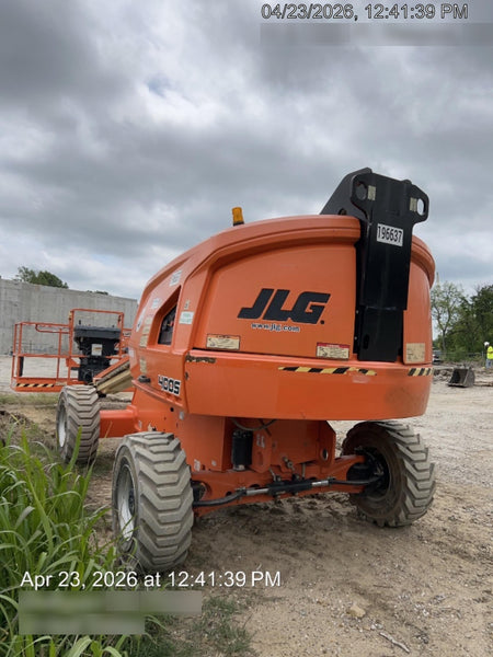 2021 JLG 400S