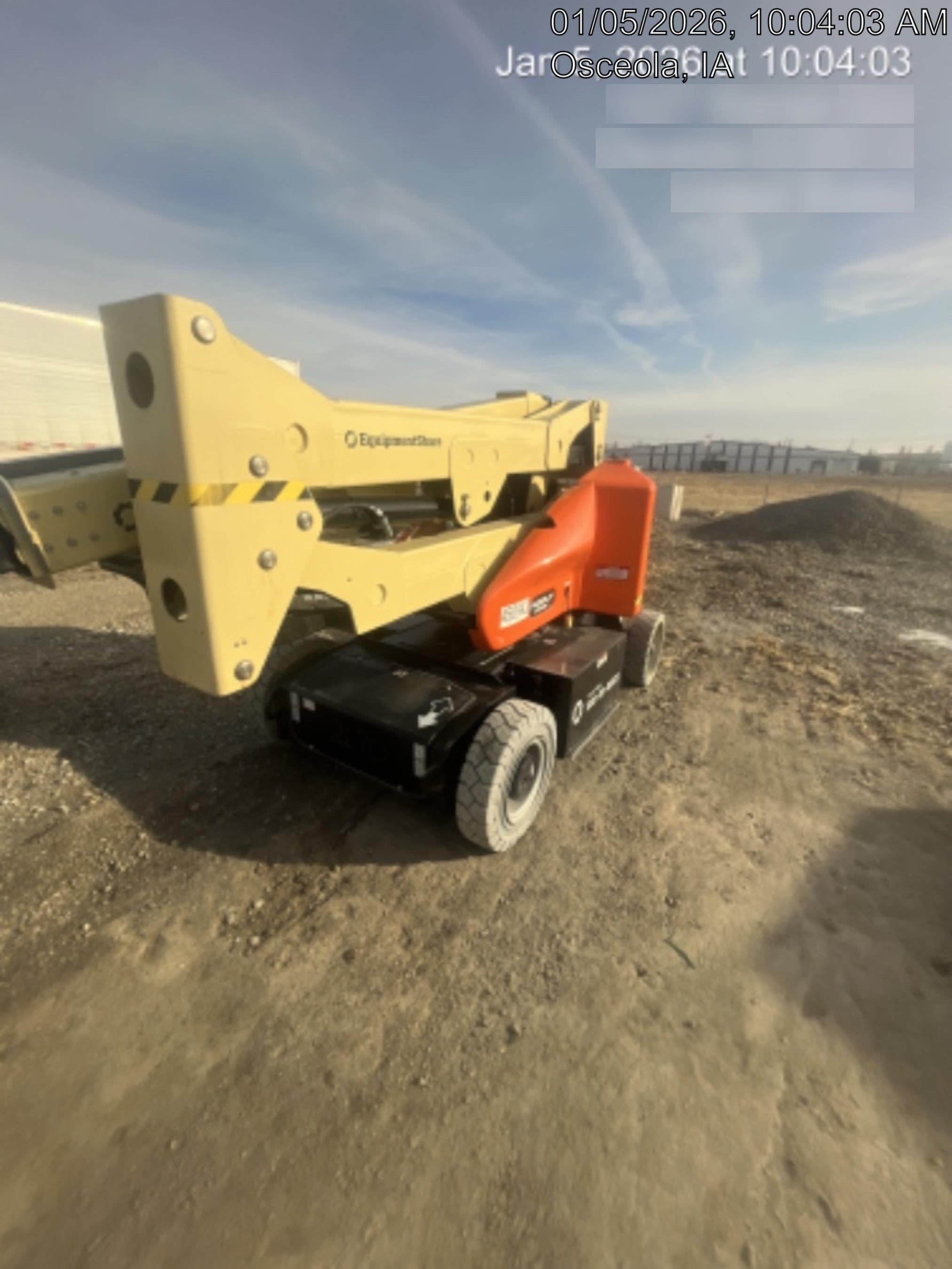 2024 JLG E400AJP Narrow