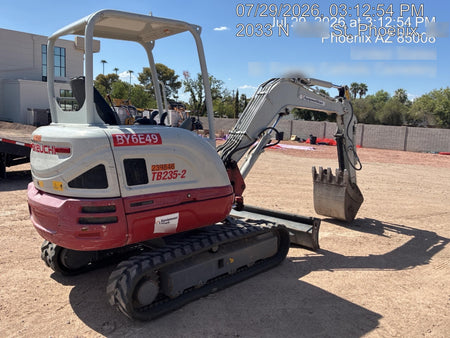 2022 TAKEUCHI TB235-2R