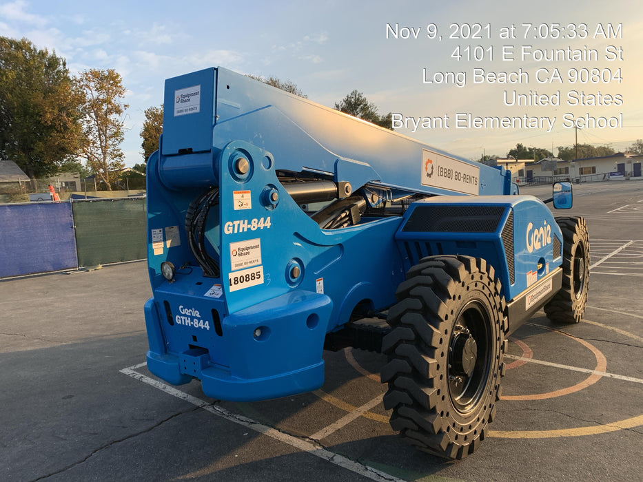 2021 GENIE GTH-844