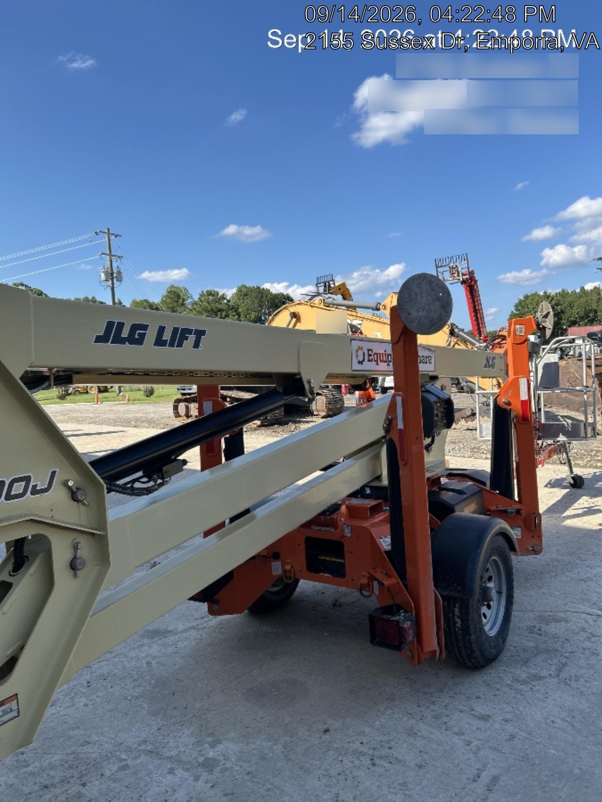 2023 JLG T500J