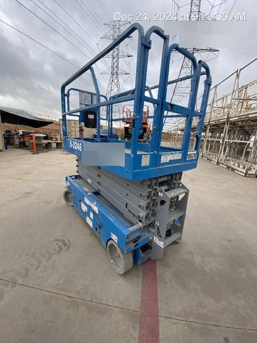 2020 Genie GS-3246 Standard, Folding full height swing gate