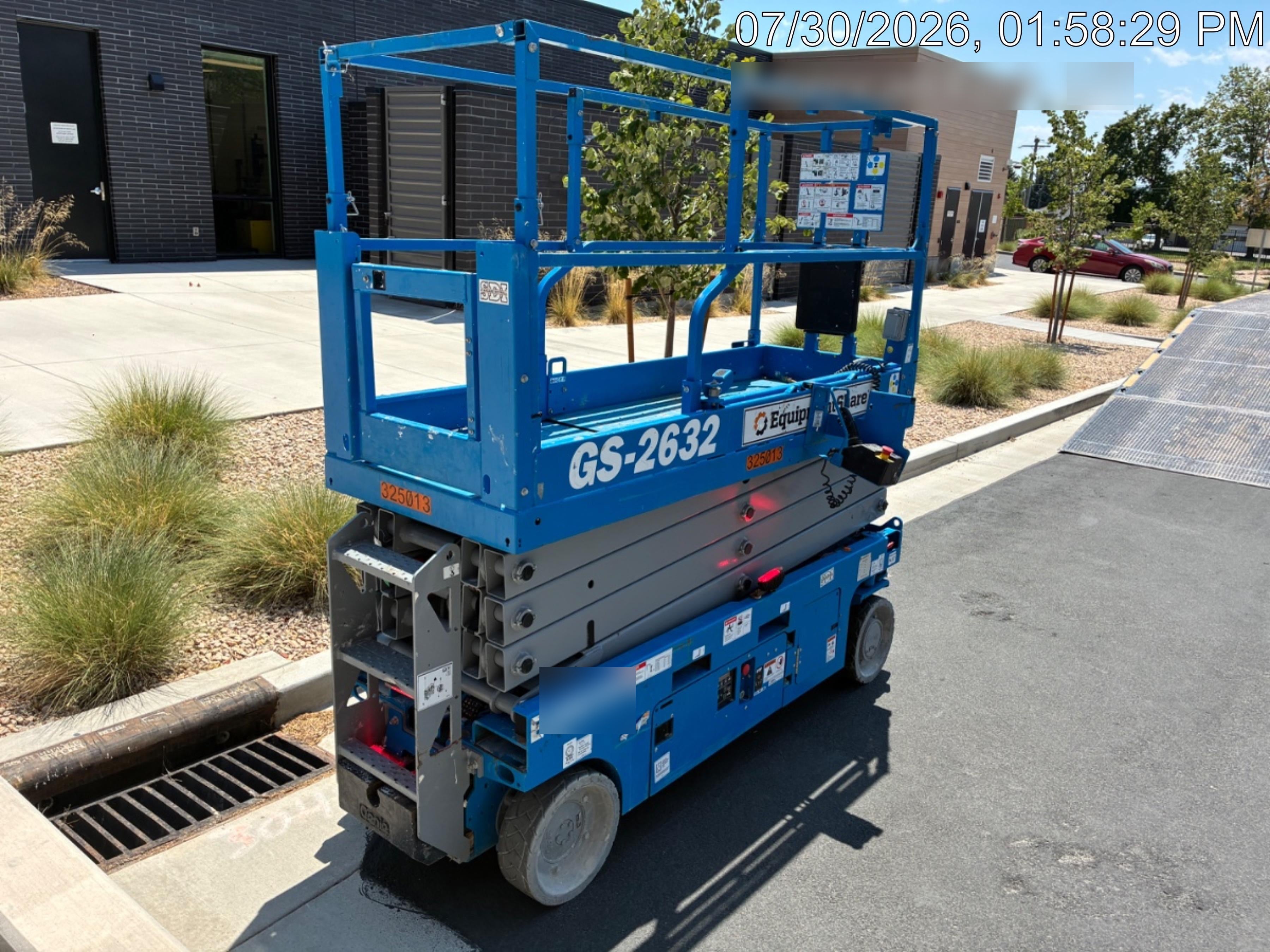 2023 GENIE GS-2632