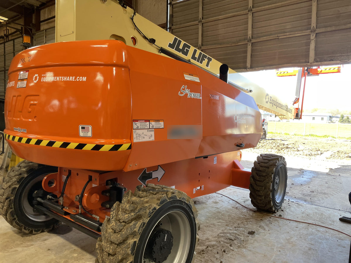 2023 JLG 860SJ