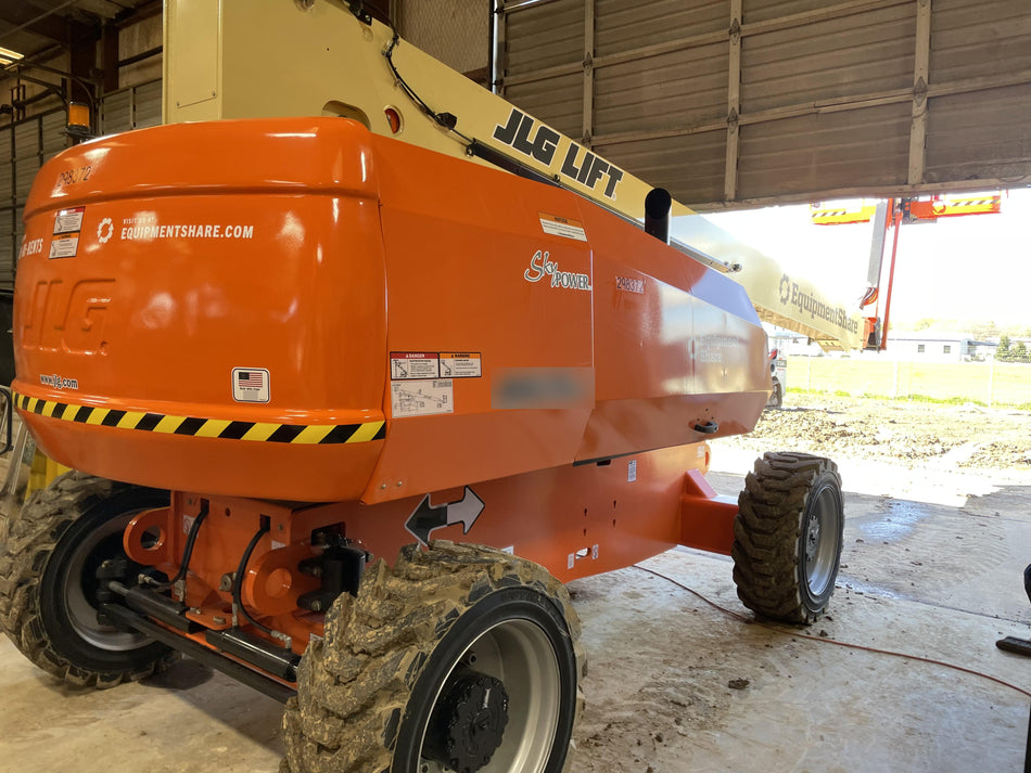 2023 JLG 860SJ
