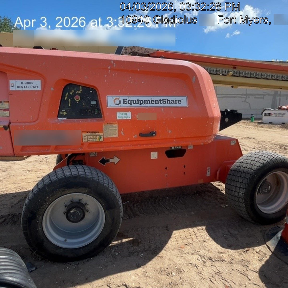 2021 JLG 660SJ
