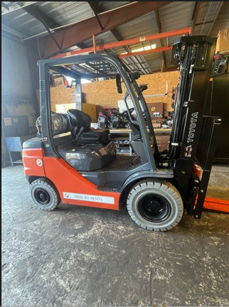 2022 TOYOTA 50-8FGU25