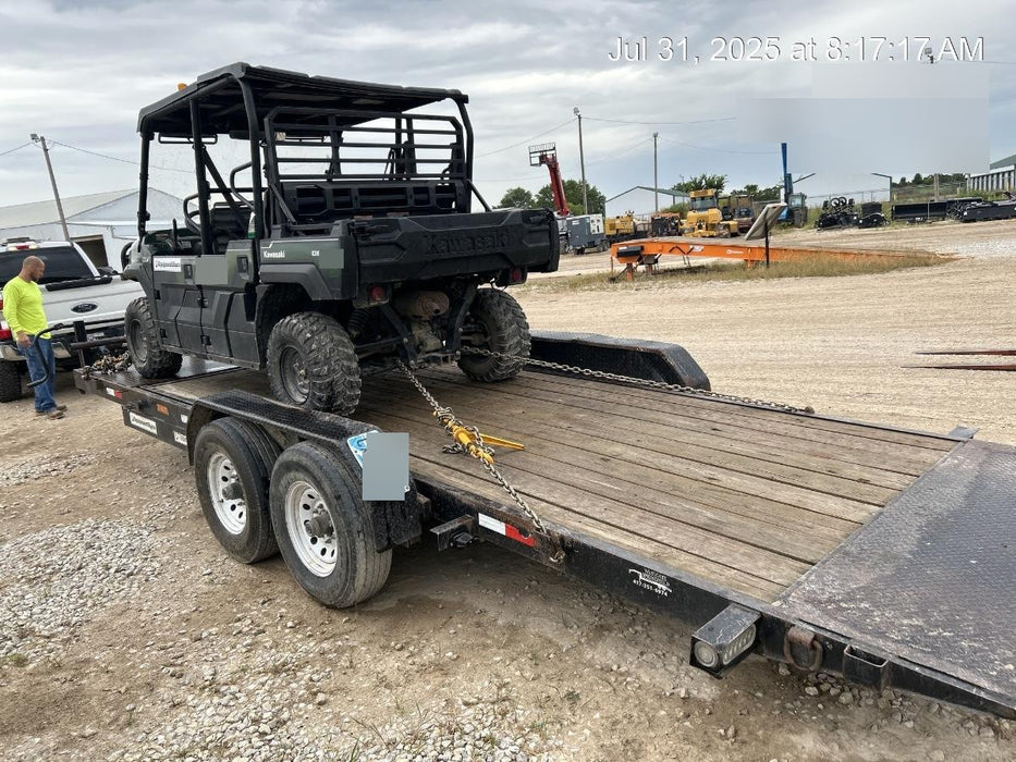 Kawasaki Mule PRO-DXT Standard Options, Backup Alarm, Beacon, Plastic Hard Top, Poly Windshield, Horn Kit