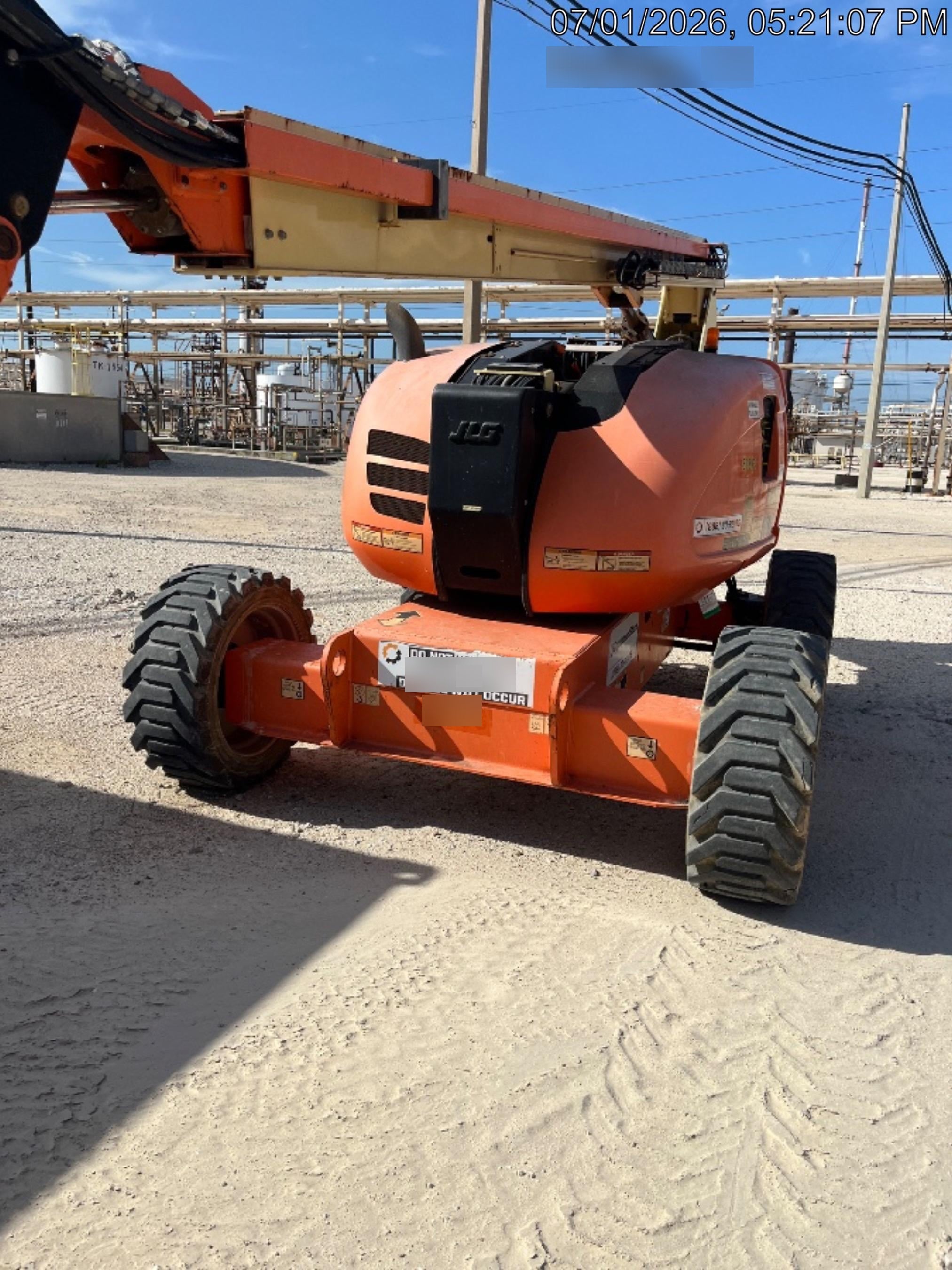 2019 JLG 600AJ