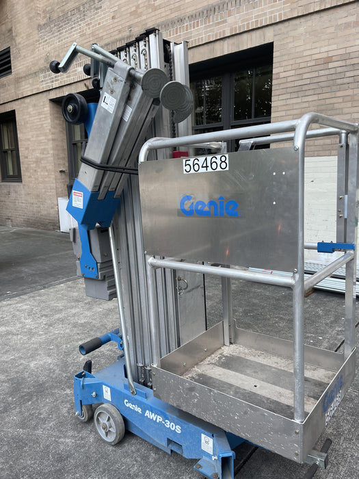 2019 GENIE AWP-30S