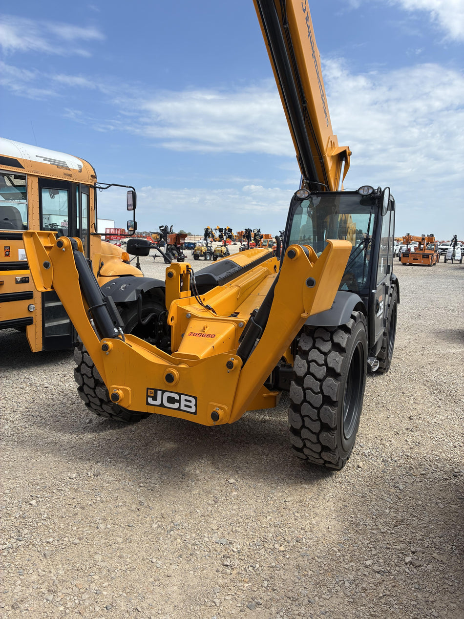 2026 JCB 510-56