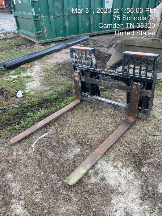 2019 PALADIN 48" Pallet Forks - Paladin