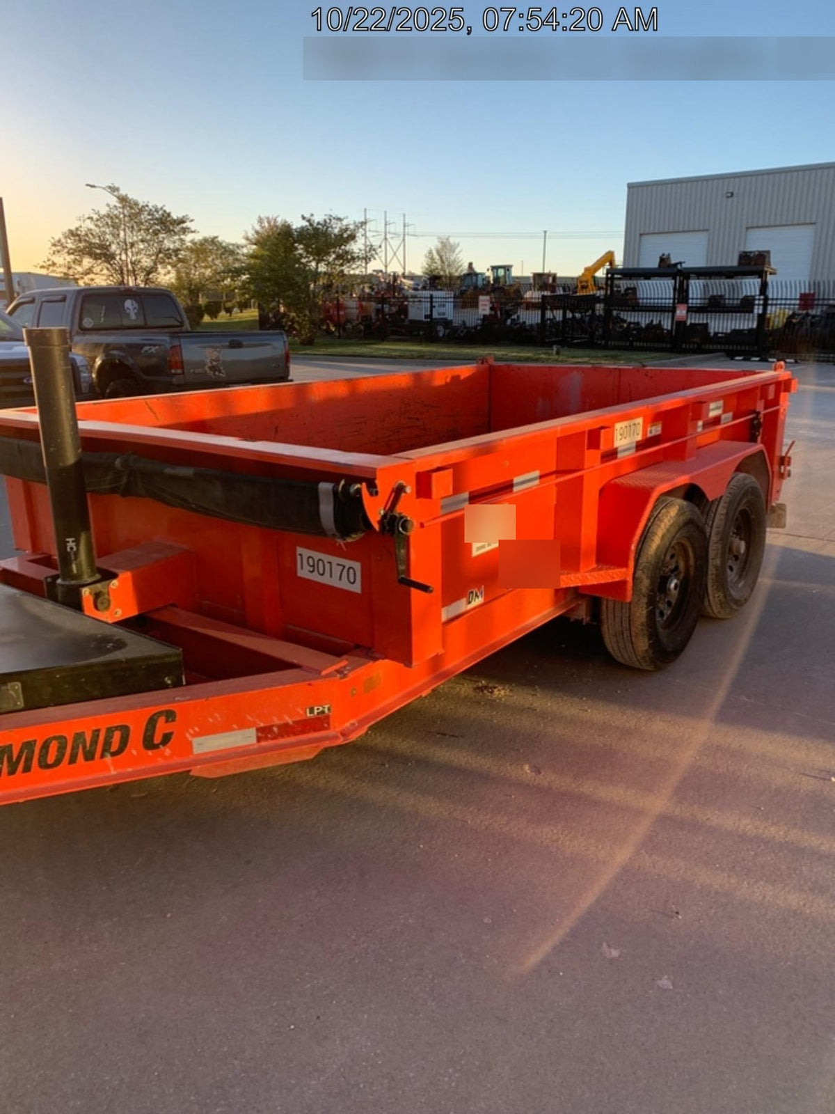 2022 DIAMOND C TRAILERS LPD-14