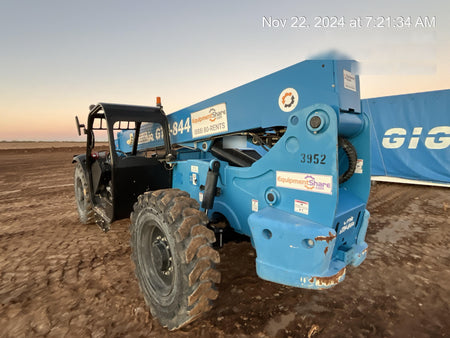 2017 Genie GTH-844 Genie GTH 844, Solid Tires, 60" carriage, Open ROPS