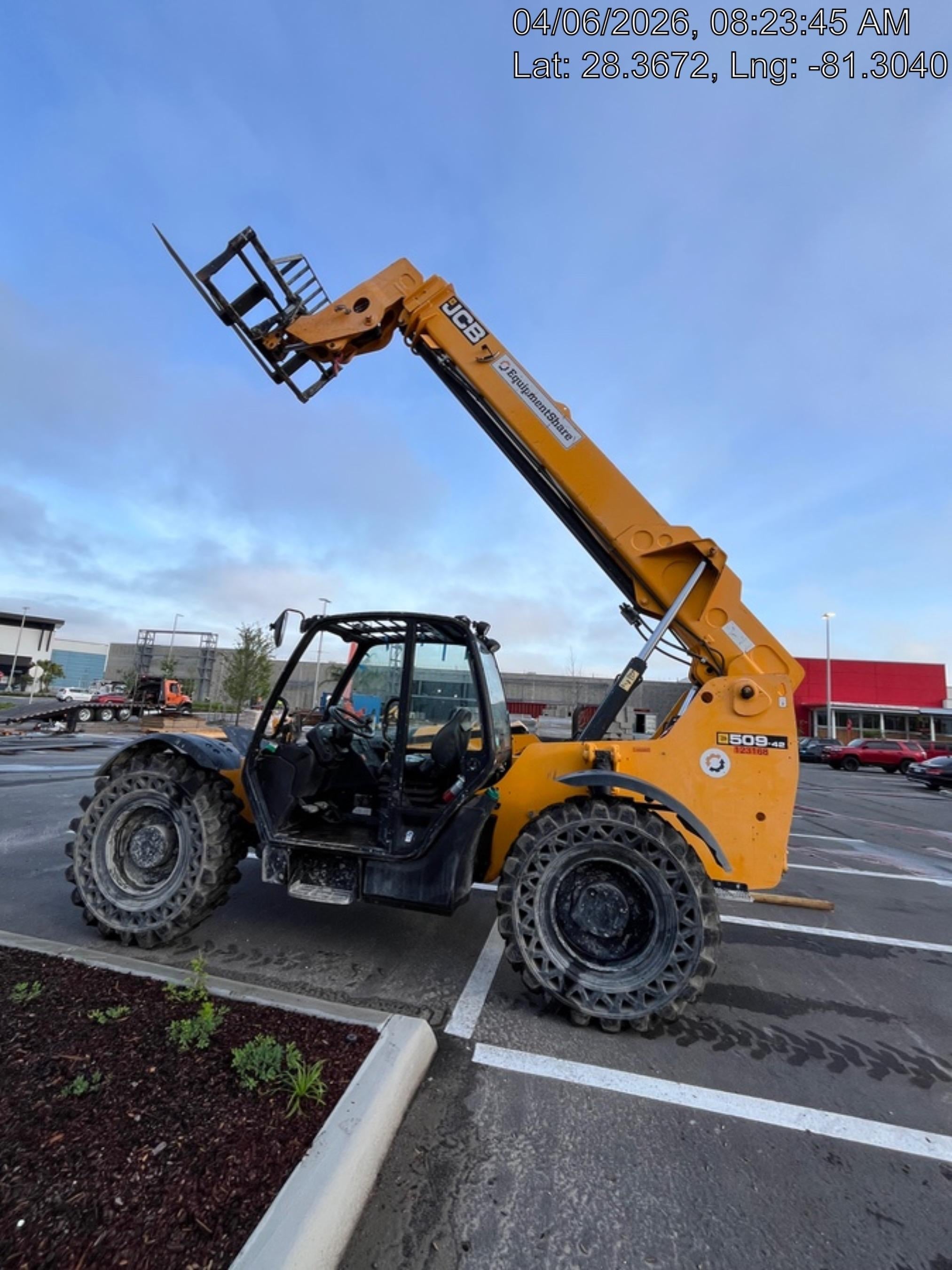 2021 JCB 509-42
