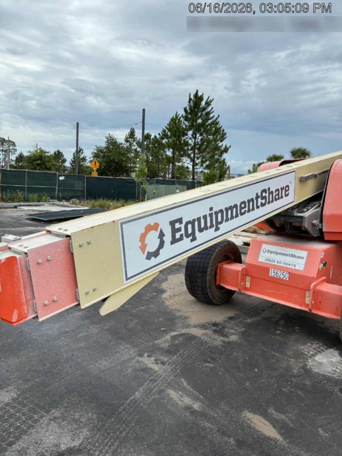 2021 JLG 660SJ