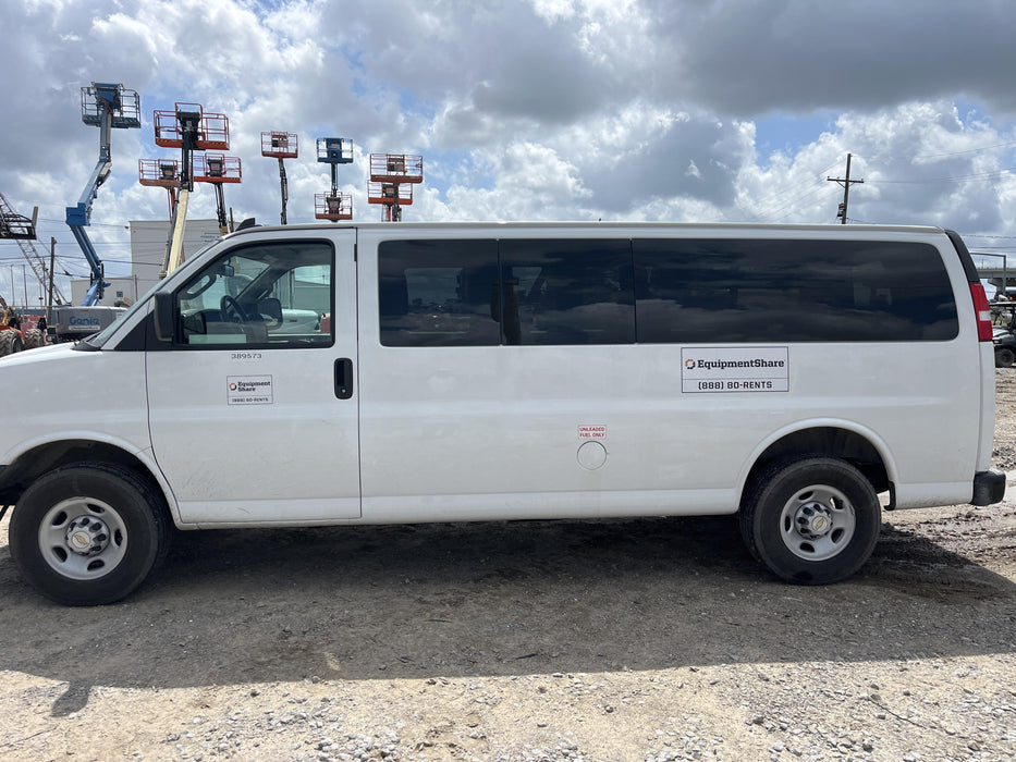 2023 CHEVROLET Express Van - Rental